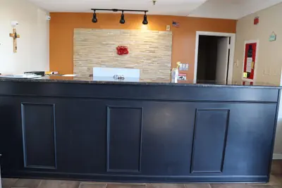 Photo 2 - legacy inn paducah
