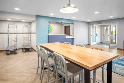 Photo 4 - Woodspring Suites Algona/Auburn - Seattle South