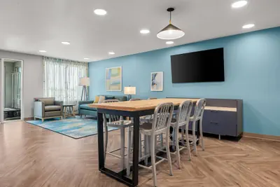 Photo 5 - Woodspring Suites Manteca - Stockton South