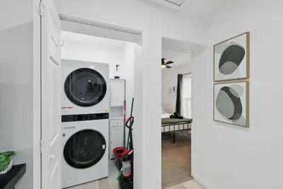 Photo 5 - Modern 2BR Unit With Hot Tub