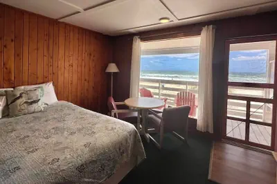 Photo 3 - Sea Foam Motel