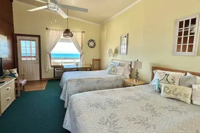 Photo 4 - Sea Foam Motel