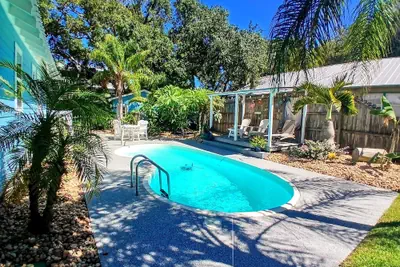 Photo 2 - Surfside Oasis ~tropical Pool! Walk to the Beach!