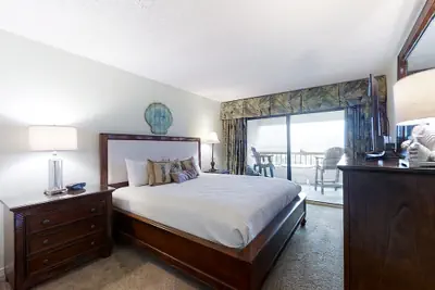 Photo 4 - Updated, Oceanfront Condo With Balcony, Wifi & Shared Pool/clay Tennis Courts