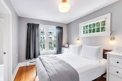 Photo 3 - Montlake Hideaway in Spite House