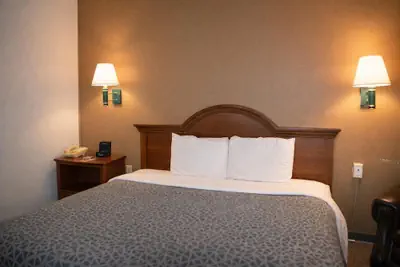 Photo 4 - Americas Best Value Inn Raleigh
