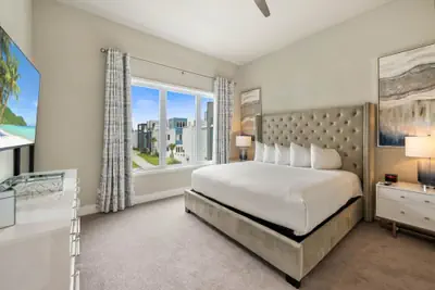 Photo 5 - Stylish Penthouse at Reunion Near Disney