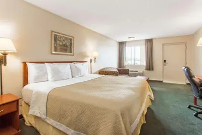 Photo 5 - Travel Inn
