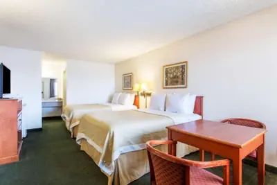 Photo 2 - Travel Inn