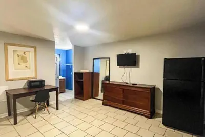 Photo 5 - Studio 6 Suites – Albany, GA