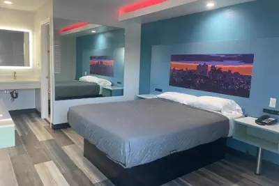 Photo 4 - La Palma Motel - South Gate - LA area