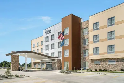 Photo 2 - Fairfield by Marriott Inn & Suites Mattoon