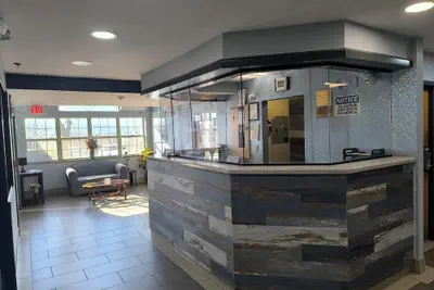 Photo 3 - Budgetel Inn Birmingham