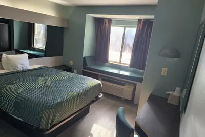 Photo 5 - Budgetel Inn Birmingham