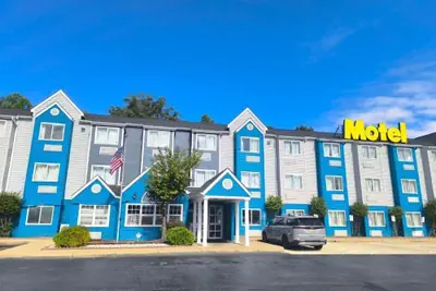 Photo 2 - Budgetel Inn Birmingham