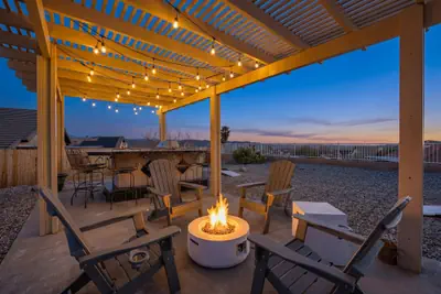 Photo 2 - Casa Selecta - Pool, Hot Tub & Desert Skies 4 Bedroom Home
