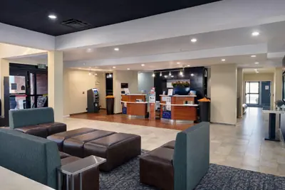 Photo 2 - Hawthorn By Wyndham Dallas Love Field Airport