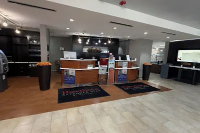 Photo 4 - Hawthorn By Wyndham Dallas Love Field Airport