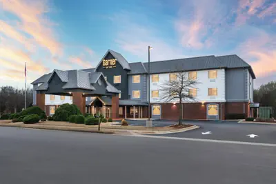 Photo 2 - Garner Hotel Madison Huntsville Airport by IHG