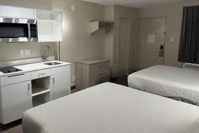 Photo 5 - Extended Stay America Select Suites - Longview