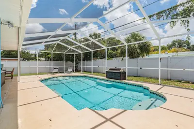 Photo 3 - 3442 Azalea Pl