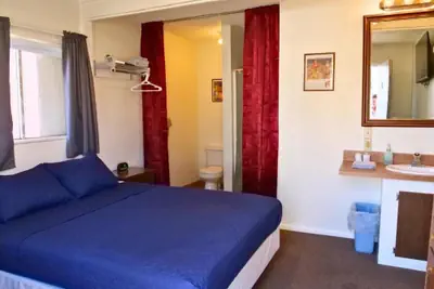 Photo 2 - Travelers Motel