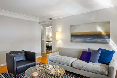 Photo 4 - Brookwood Courtyard by BCA Furnished Apartments Bcc2b 08 H