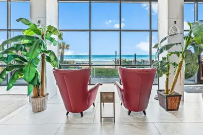 Photo 5 - Oceanside Duo 2 Updated Rooms w Water Views