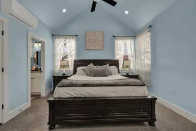 Photo 3 - Live Oak Cabins-sleeps 8 W/hot-tubs