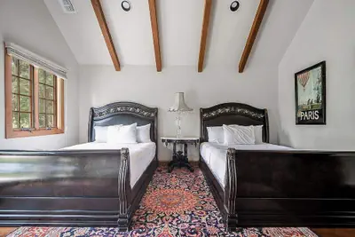 Photo 5 - The Manor Haus at Messina Hof Hill Country Winery-paris Haus