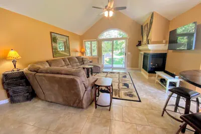 Photo 4 - Fv49 Wow Stunning Single Level Home Next to Golf Course and Mt Washington Hotel