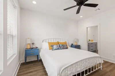 Photo 3 - Enclave 3 Bedroom Luxury Homes