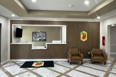 Photo 2 - Super 8 By Wyndham Baytown