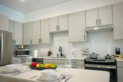 Photo 4 - Stunning, A+location, Workerfriendly, Washer, Pool