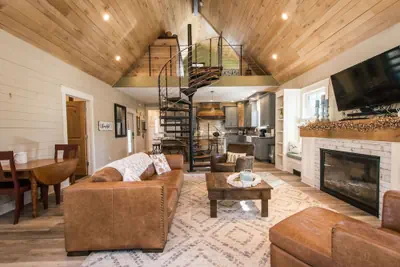 Photo 5 - Rustic-chic 2BR Cabin w Clawfoot Tub Near Trails