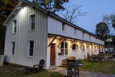 Photo 2 - Hay Loft Apartment in Barn - Goshen