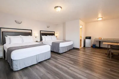 Photo 3 - Siesta Inn