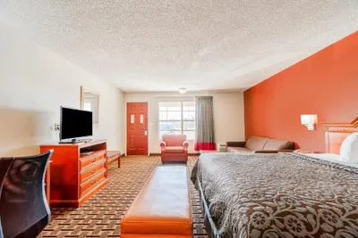 Photo 5 - Lone Star Inn