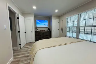 Photo 2 - SAND & SEA BEACH RETREAT
