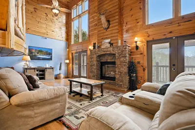 Photo 3 - 5BR Cabin w Yard Office Hot Tub Firepit