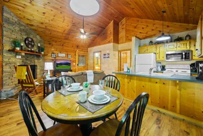 Photo 4 - Location Log Cabin Hot Tub Fireplace Pool Fishing