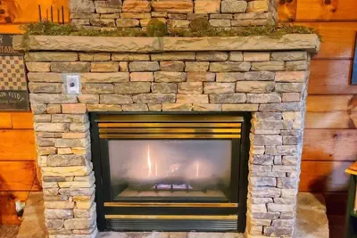 Photo 5 - Location Cute Studio Log Cabin Hot Tub Fireplace