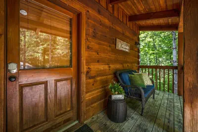 Photo 2 - Location Private Log Cabin Hot Tub Fireplace