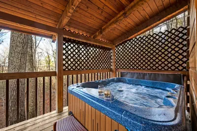Photo 2 - Location-quiet-hottub-fireplace