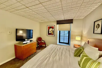 Photo 3 - Lindsey Place