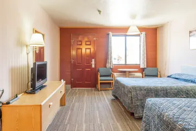 Photo 2 - Prospector Inn
