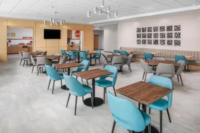 Photo 3 - Hampton Inn by Hilton Grand Island Medical Center
