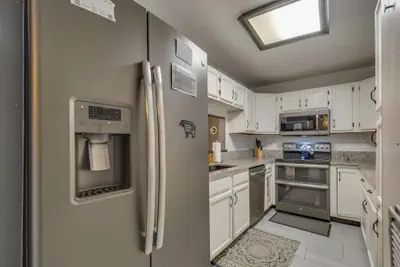 Photo 3 - Ski View Condo by Beyond Expectations With Fireplace