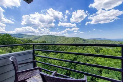 Photo 3 - Stone Crest Summit by Beyond Expectations With Pool