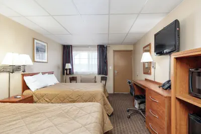 Photo 4 - Key Inn
